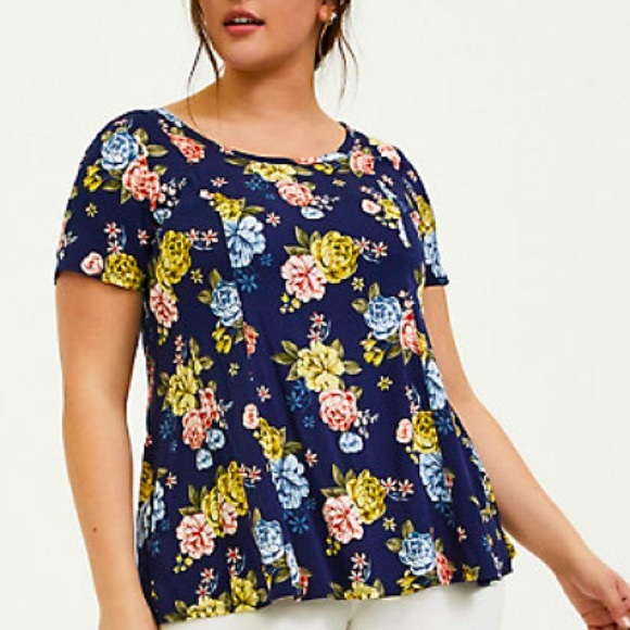 Torrid Floral Fit & Flare Blouse! NWT! Size 00X - Picture 1 of 5